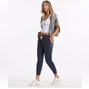 VUORI Performance Jogger DreamKnit™ Joggers Midnight Blue Size Small
